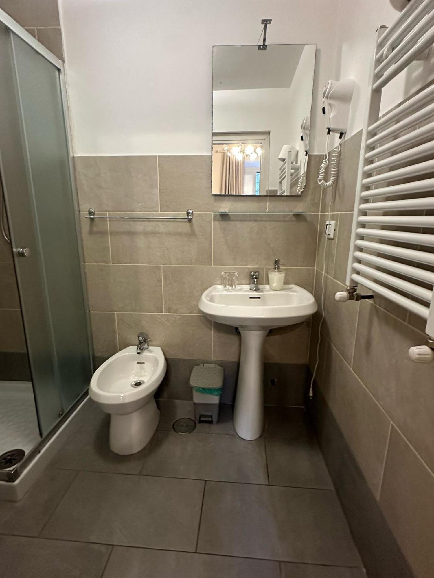 Marcelina Holidays Rooms روما المظهر الخارجي الصورة